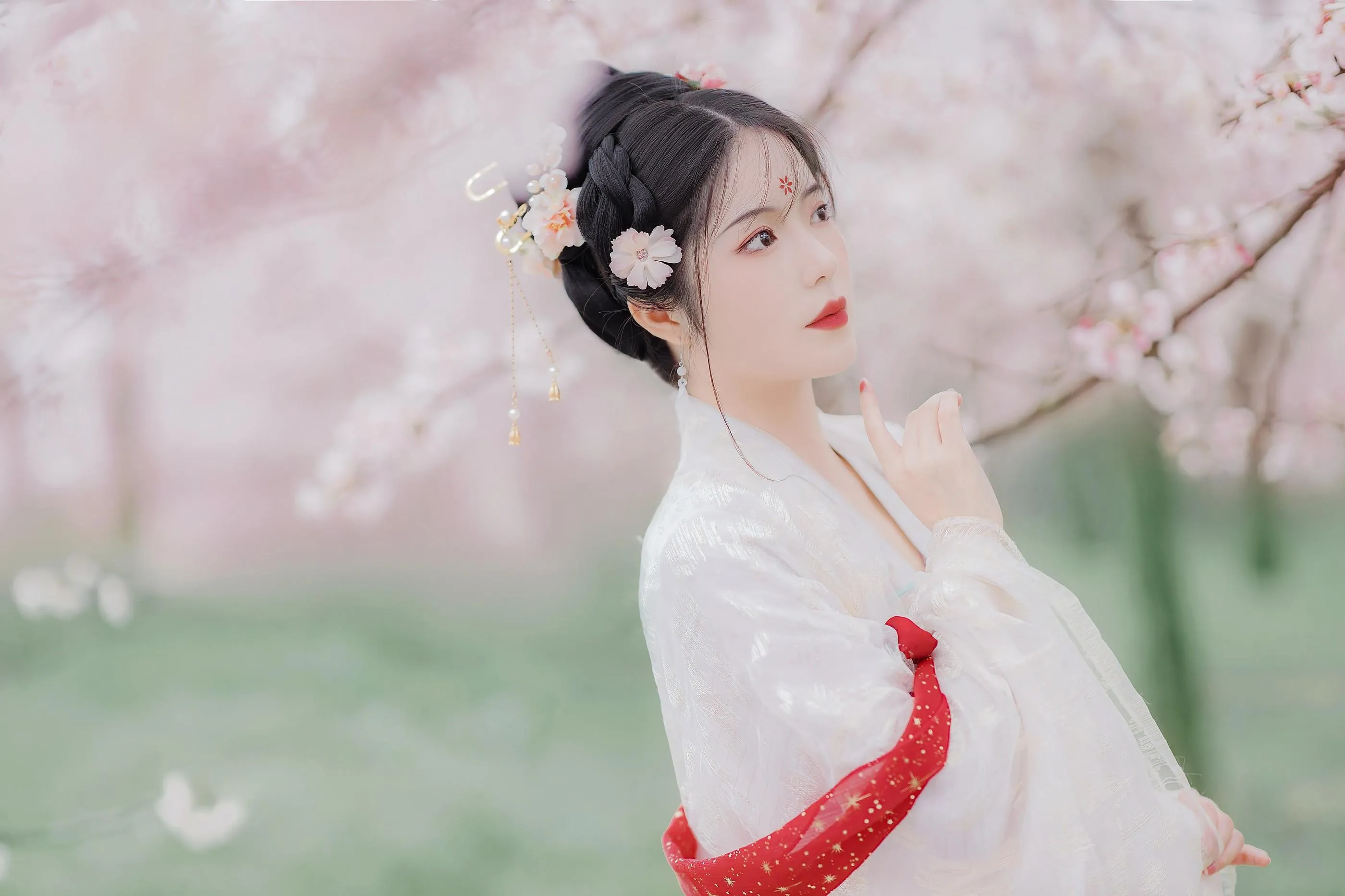 [艺图语] 2022.06.08 东风面 童童 [23P]插图7